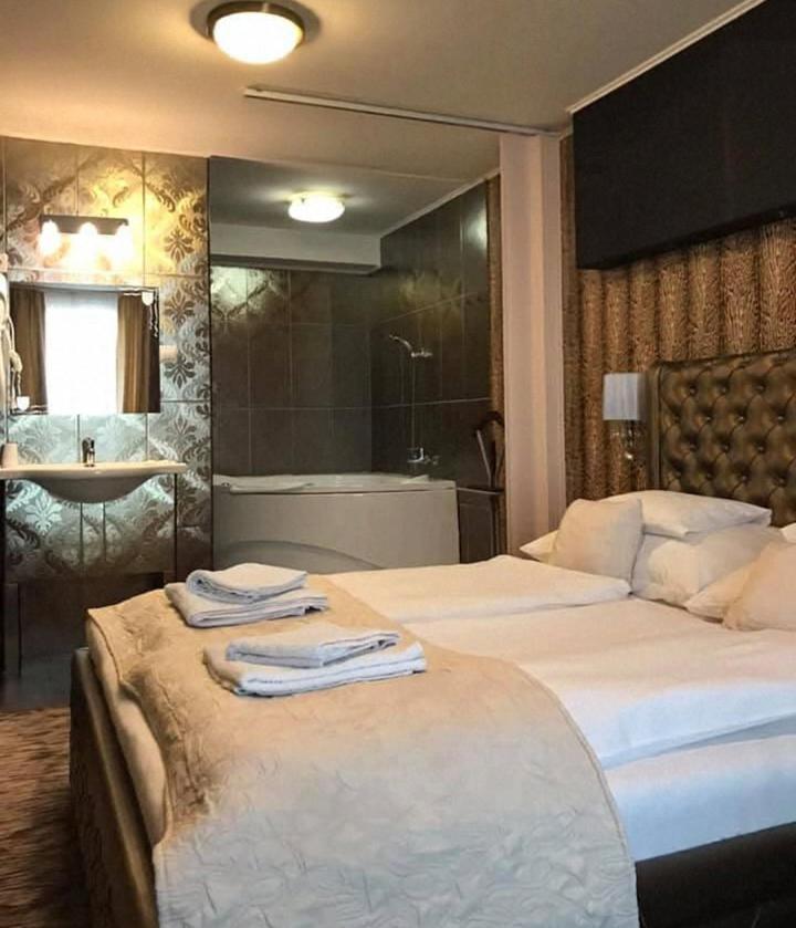 Palermó Panzio Hotel Nyíregyháza Exterior foto